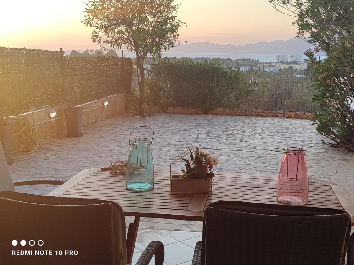 Andrew'S Sunset View Apartment Лутраки Екстериор снимка